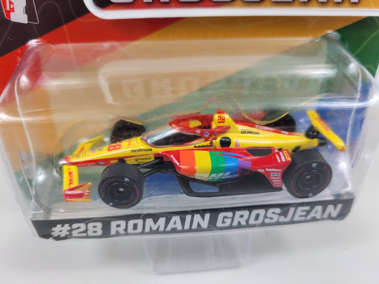 1:64 GL 2022 Romain Grosjean #28 DHL "Delivered With Pride" Diecast - Image 3